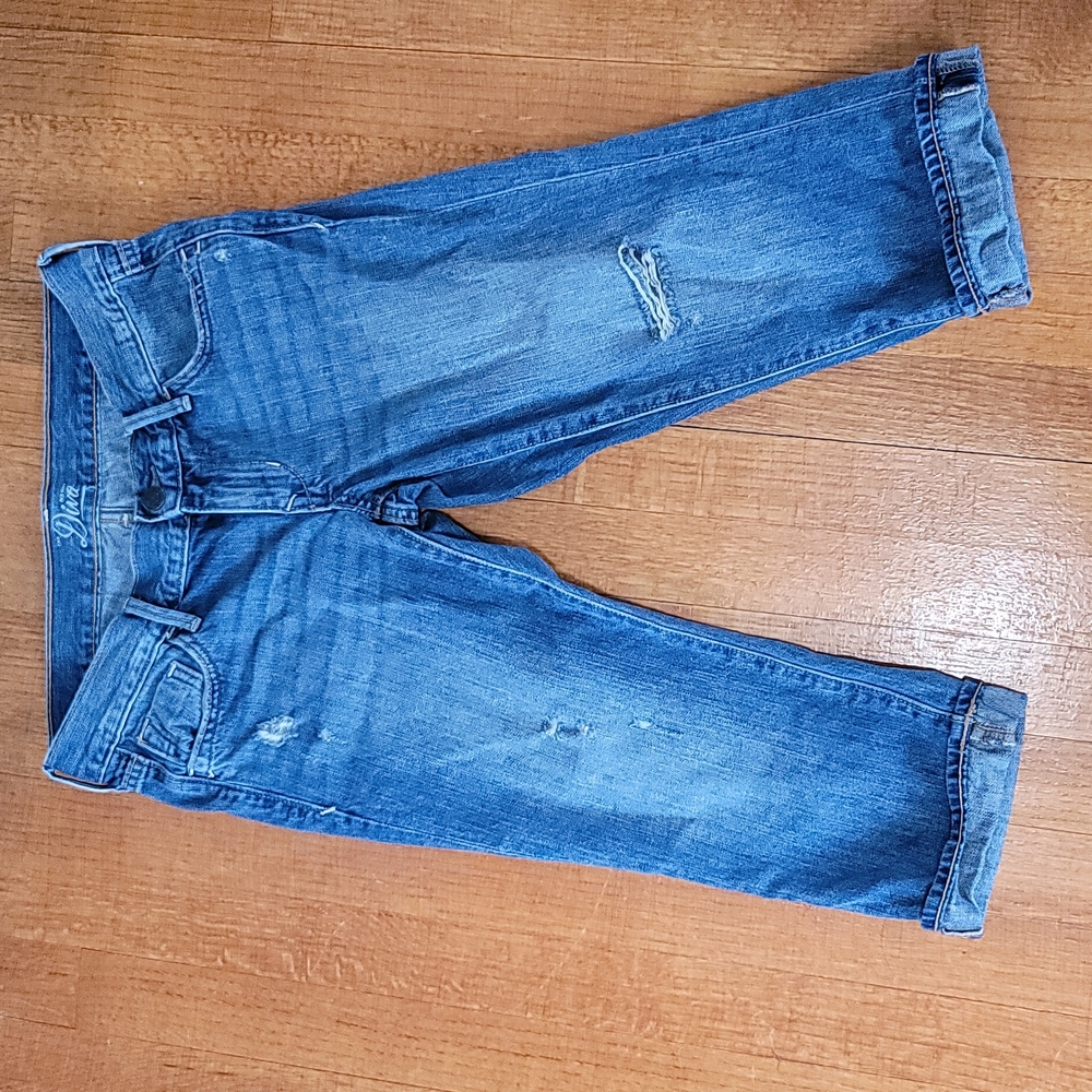 Old Navy Diva Capri Jeans